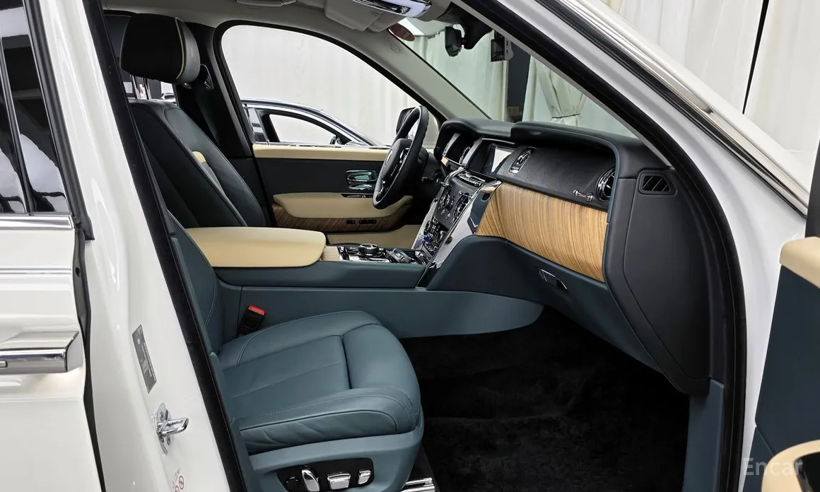 Rolls-Royce Cullinan 2018 6.7 V12