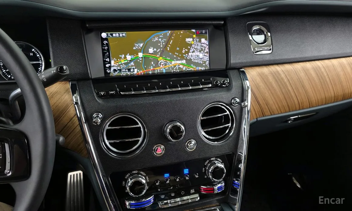 Rolls-Royce Cullinan 2018 6.7 V12