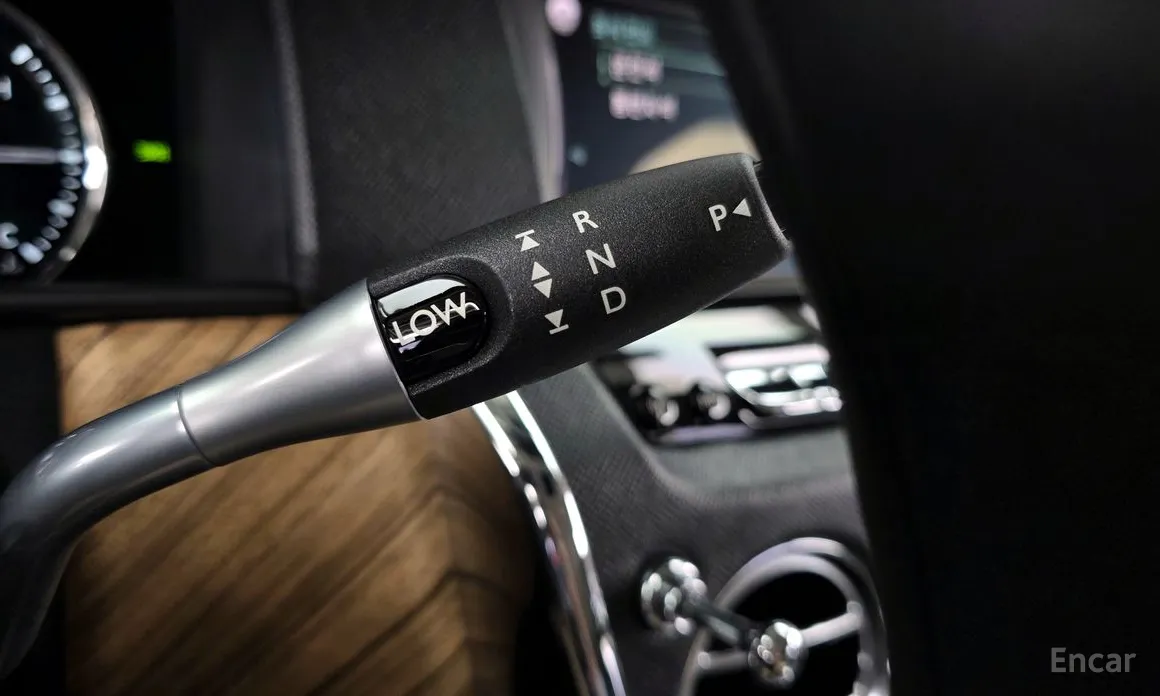 Rolls-Royce Cullinan 2018 6.7 V12