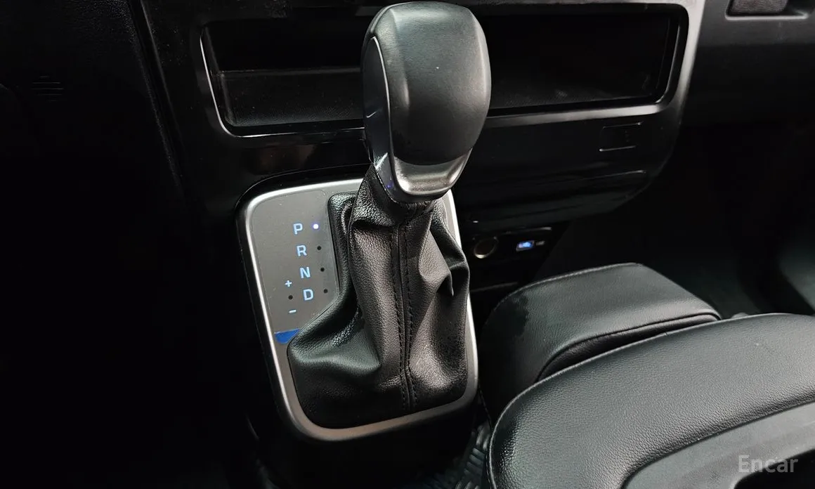 Hyundai Staria 2021 2WD Camping Car