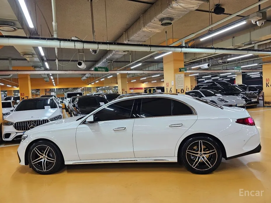 Mercedes-Benz E-Class 2024 E300 4MATIC AMG Line