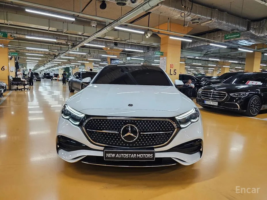 Mercedes-Benz E-Class 2024 E300 4MATIC AMG Line