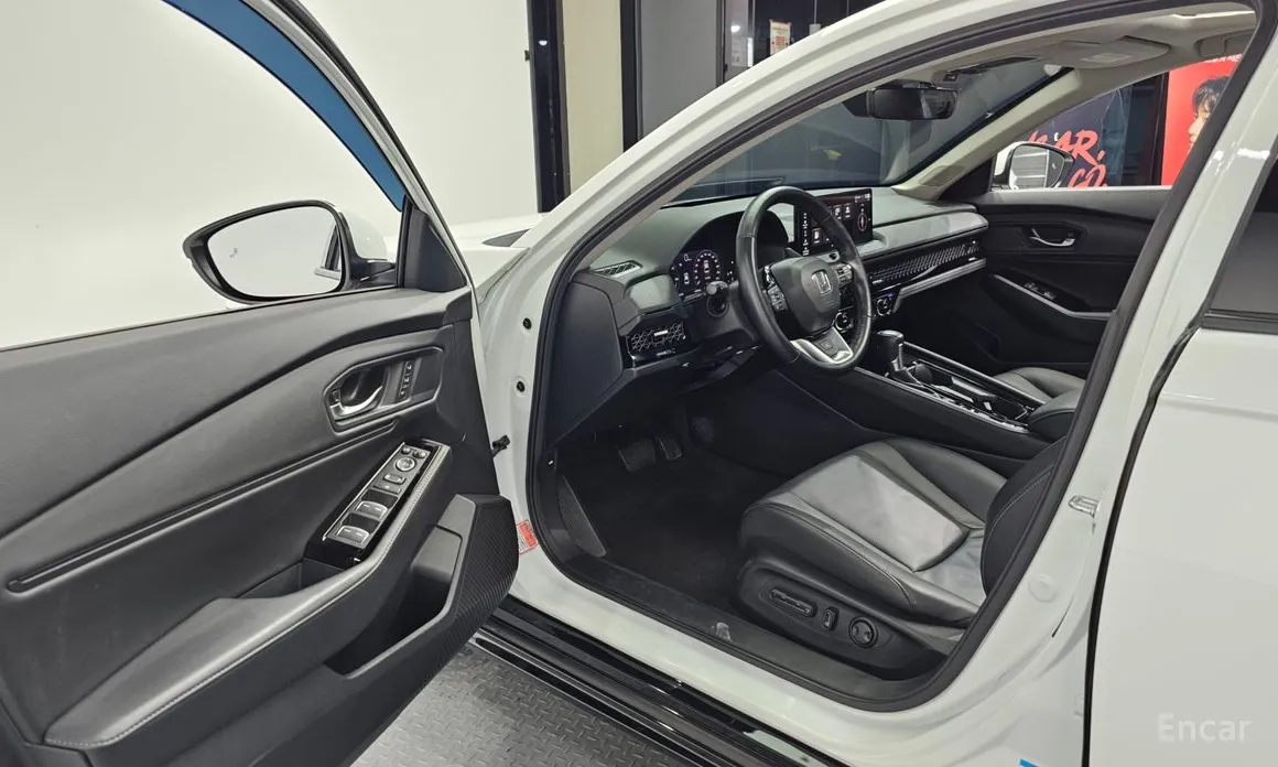 Honda Accord 2023 2.0 Hybrid Touring