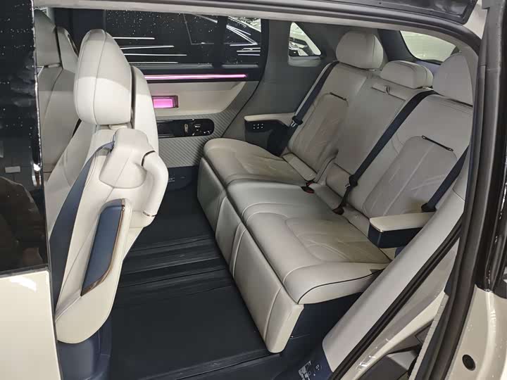 Zeekr Mix 2025 2025款 长续航智驾版