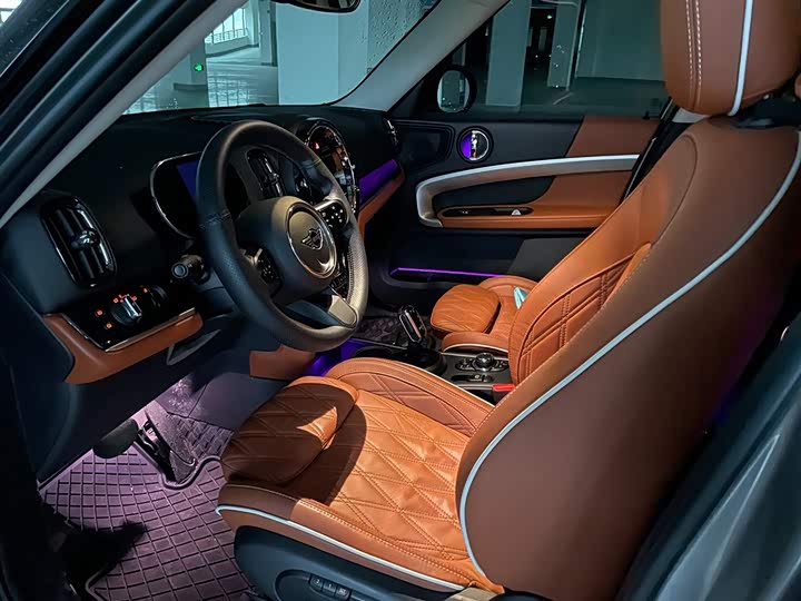 Mini Countryman 2023 2023款 改款 1.5T COOPER ALL4 鉴赏家