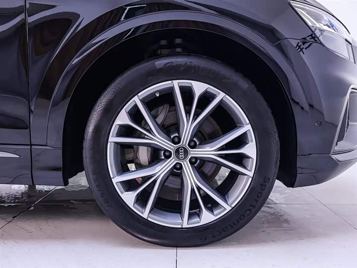 Audi Q8 2022 2022款 55 TFSI 豪华动感型