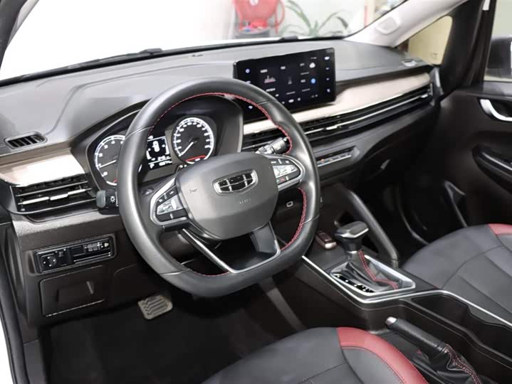 Geely Vision X3 2021 2021款 PRO 1.5L CVT尊贵型