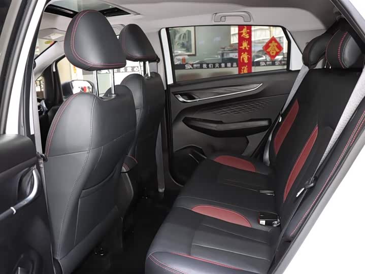 Geely Vision X3 2021 2021款 PRO 1.5L CVT尊贵型