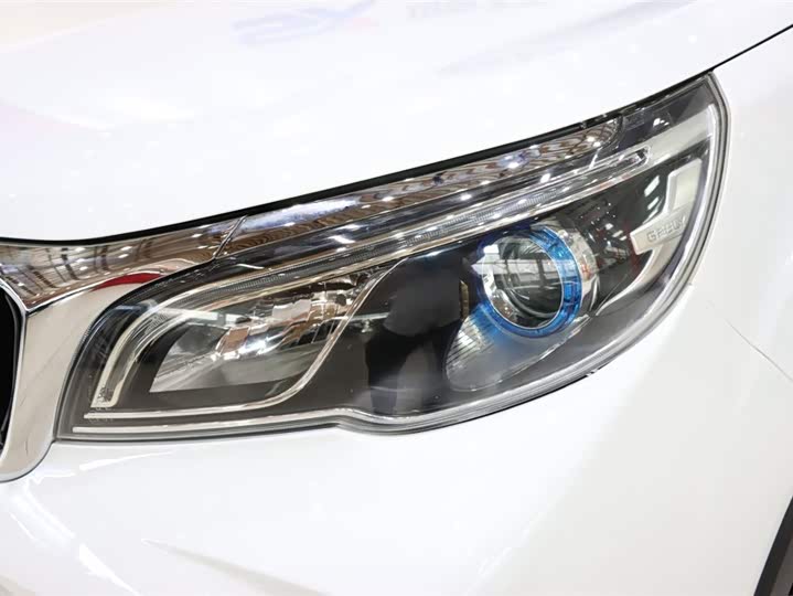 Geely Vision X3 2021 2021款 PRO 1.5L CVT尊贵型