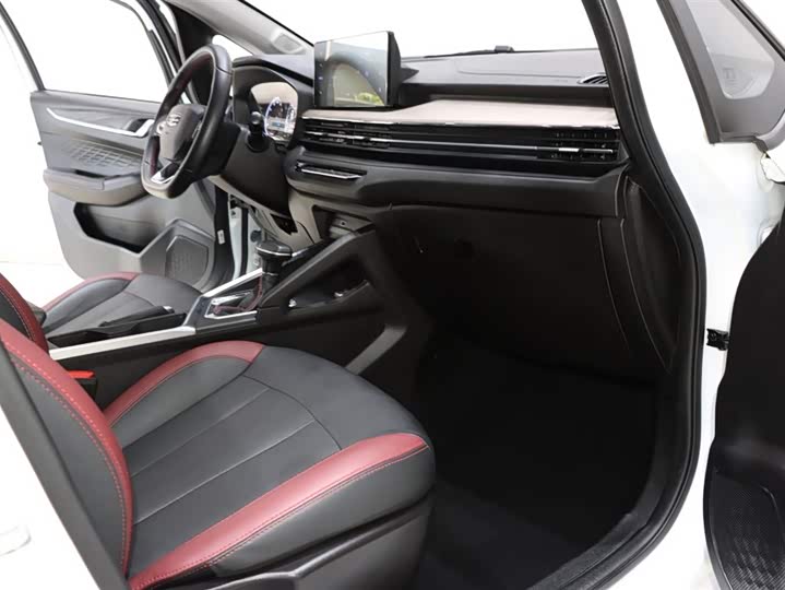 Geely Vision X3 2021 2021款 PRO 1.5L CVT尊贵型