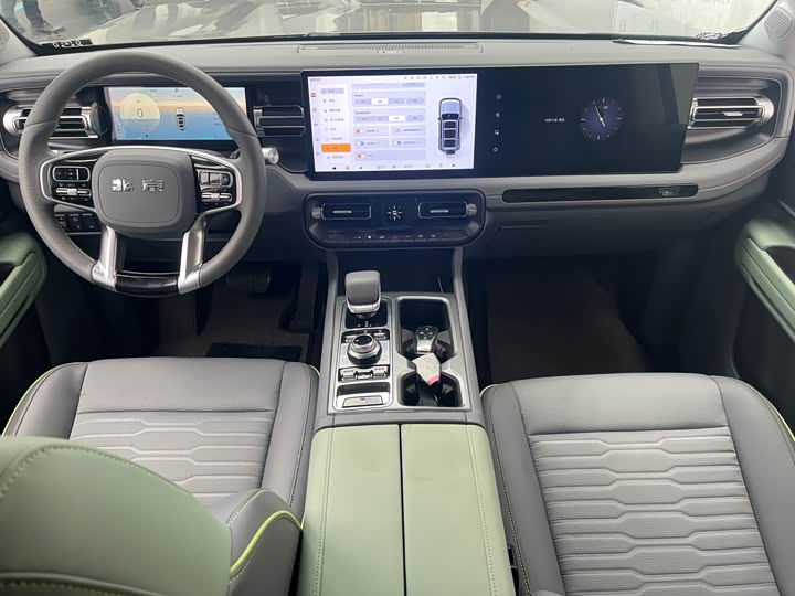 BAIC Beijing BJ40 2024 2024款 2.0D 全新刀锋英雄穿越者