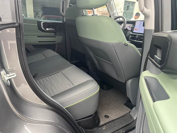 BAIC Beijing BJ40 2024 2024款 2.0D 全新刀锋英雄穿越者