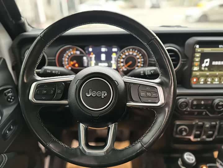 Jeep Gladiator 2022 2022款 3.6L 先行版