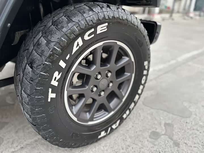 Jeep Gladiator 2022 2022款 3.6L 先行版