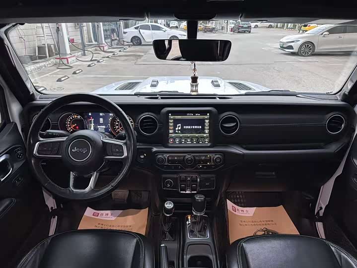 Jeep Gladiator 2022 2022款 3.6L 先行版