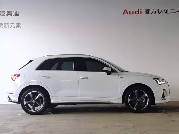 Audi Q3 2024 2024款 35 TFSI 时尚动感型