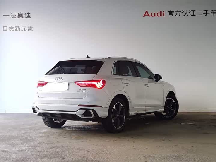 Audi Q3 2024 2024款 35 TFSI 时尚动感型