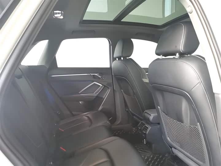 Audi Q3 2024 2024款 35 TFSI 时尚动感型