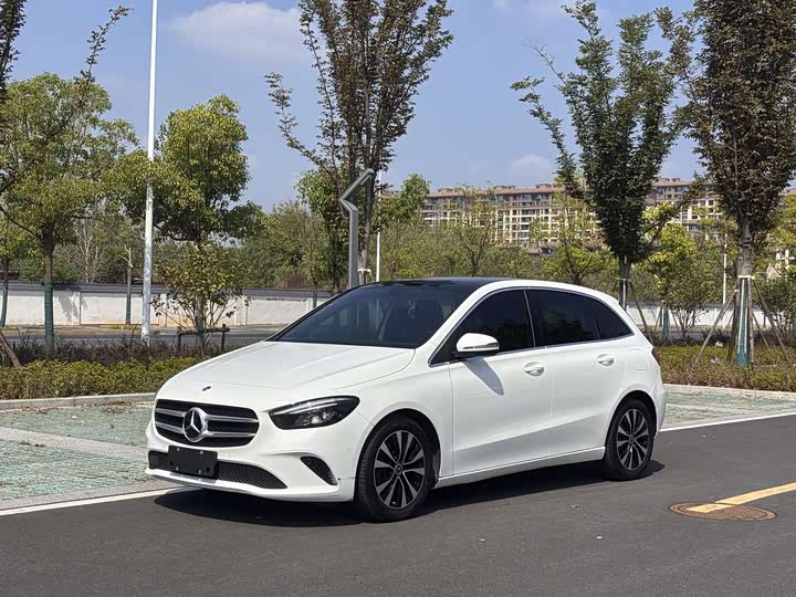 Mercedes-Benz B-Class 2022 2022款 B 200 动感型