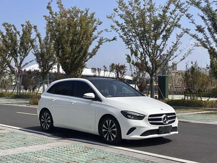 Mercedes-Benz B-Class 2022 2022款 B 200 动感型