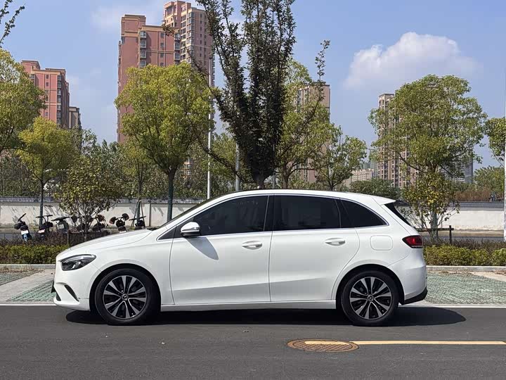 Mercedes-Benz B-Class 2022 2022款 B 200 动感型