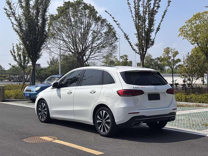 Mercedes-Benz B-Class 2022 2022款 B 200 动感型