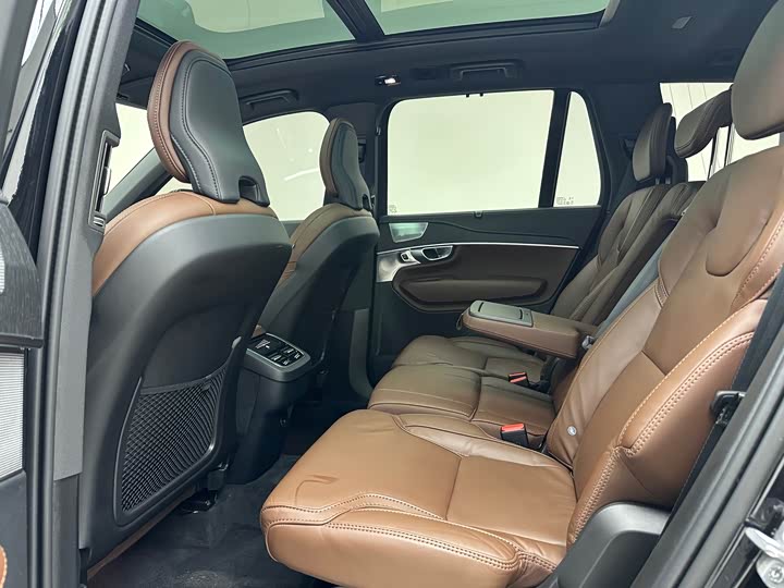 Volvo XC90 2024 2024款 B6 智雅豪华版 7座