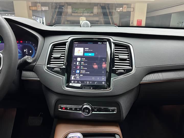 Volvo XC90 2024 2024款 B6 智雅豪华版 7座