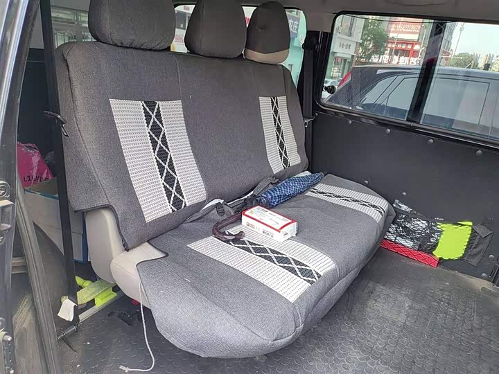 Dongfeng Forthing Lingzhi M5 2023 2023款 M5L 1.6L 基本型 5座