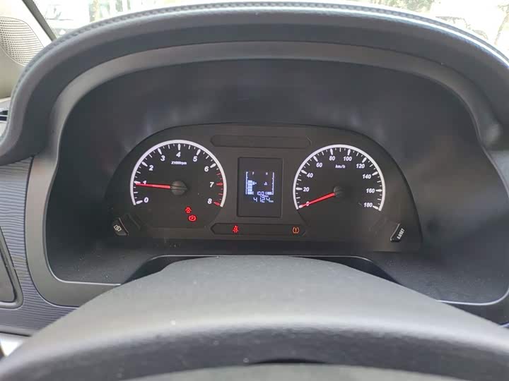 Dongfeng Forthing Lingzhi M5 2023 2023款 M5L 1.6L 基本型 5座