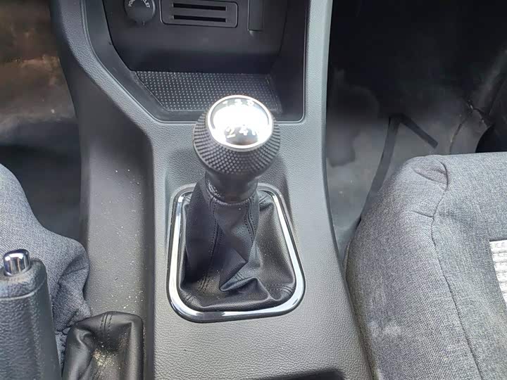 Dongfeng Forthing Lingzhi M5 2023 2023款 M5L 1.6L 基本型 5座