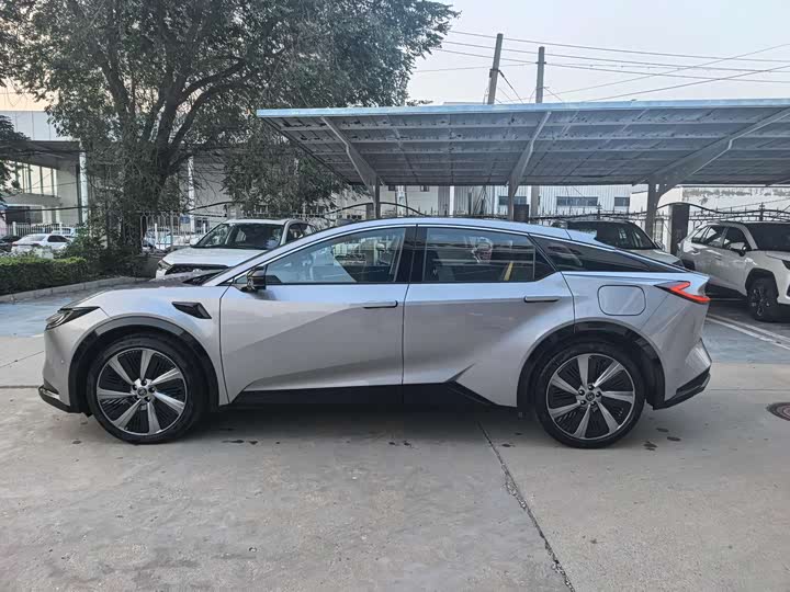 Toyota bZ5 2025 2025款 630 MAX智行版