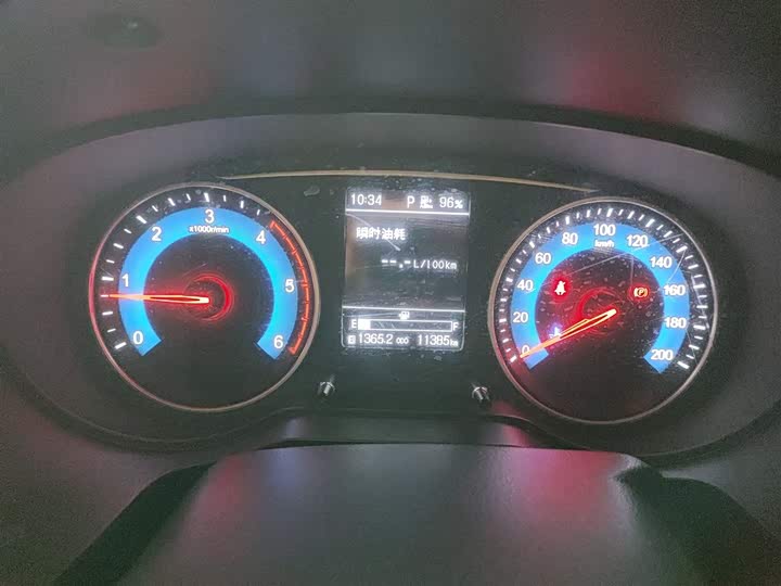 Dongfeng Rich 2023 2023款 2.4T柴油两驱创业版基型车YCY24165-61