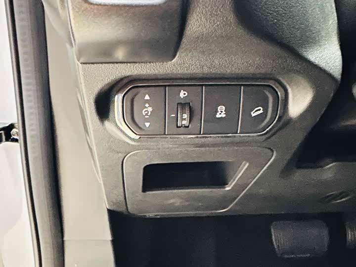 Haval H-Dog 2023 2023款 2.0T 两驱潮野版Plus