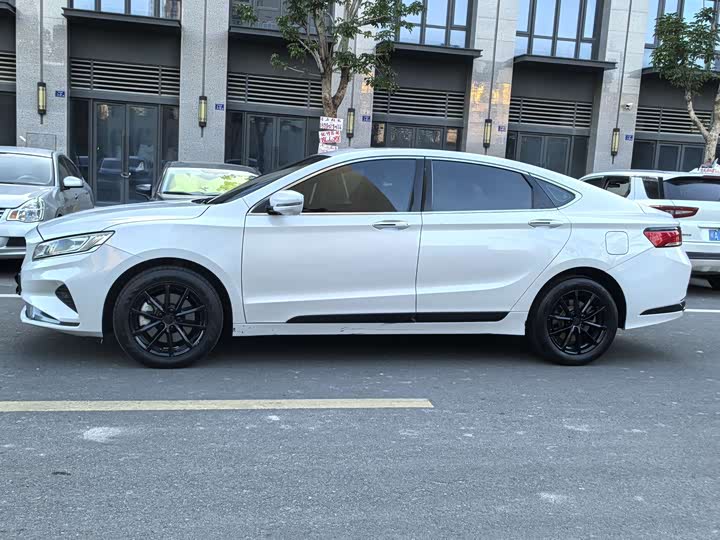 Geely Emgrand GT 2020 2020款 改款 1.8T 领航版