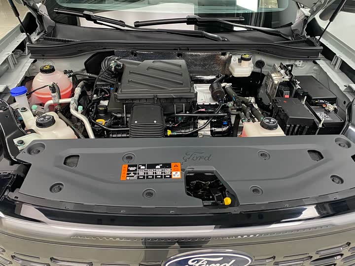 Ford Equator Sport Hybrid 2025 2025款 尊领型PLUS