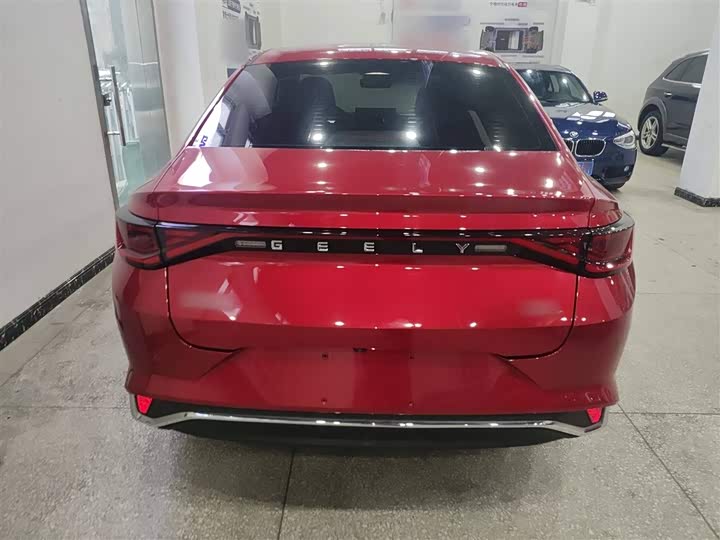 Geely Emgrand L 2022 2022款 1.4T CVT至尊型