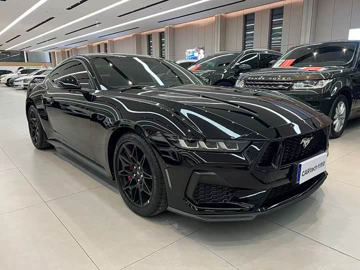 Ford Mustang 2024 2024款 2.3T EcoBoost 硬顶性能版