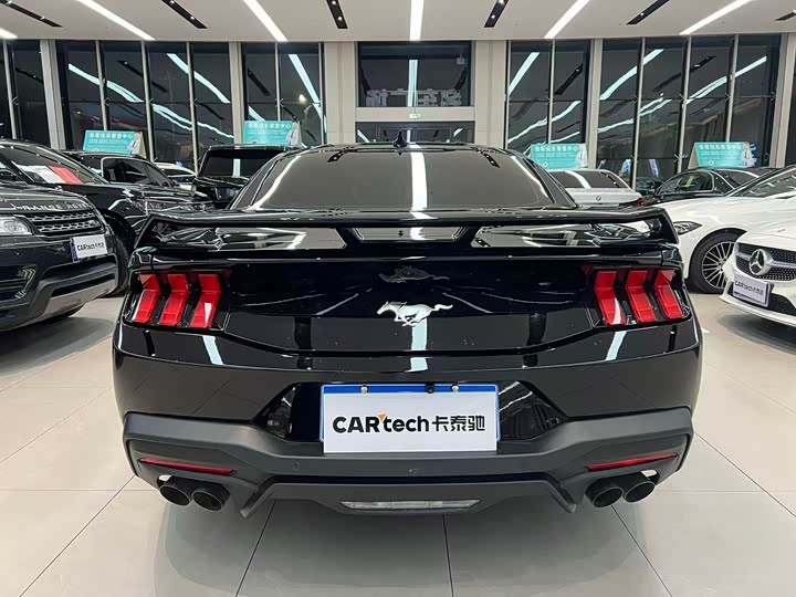 Ford Mustang 2024 2024款 2.3T EcoBoost 硬顶性能版