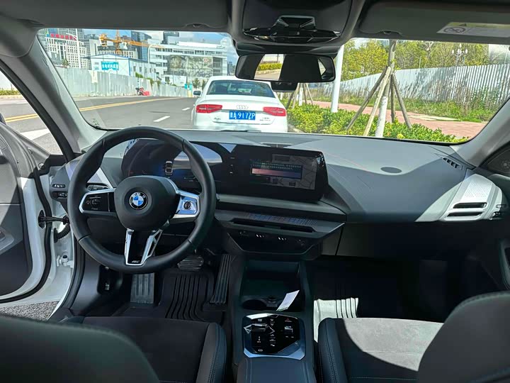 BMW 2 Series 2025 2025款 225L M运动曜夜套装