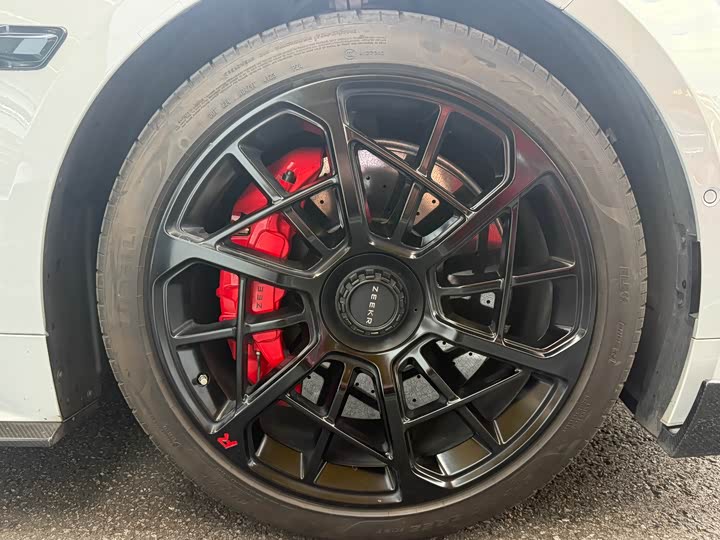 Zeekr 001 FR 2023 2023款 FR版 100kWh