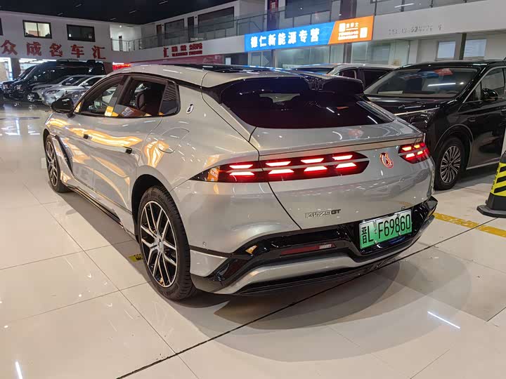 Denza Z9GT 2024 2024款 1100四驱Pro版