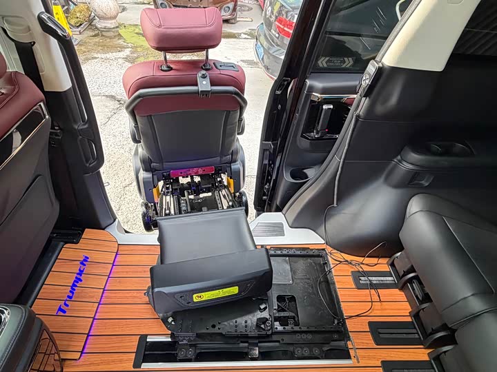 GAC Trumpchi E9 2024 2024款 E9 科技关爱版