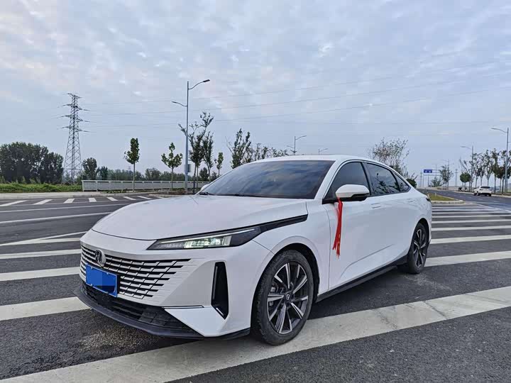 Changan Yida 2023 2023款 蓝鲸NE 1.5T GDI DCT领航型