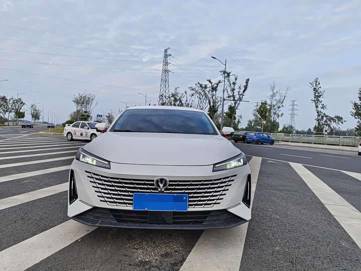 Changan Yida 2023 2023款 蓝鲸NE 1.5T GDI DCT领航型