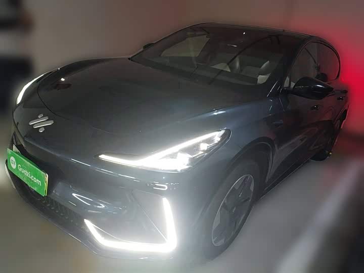 IM motors LS7 2023 2023款 100kWh Lux四驱版