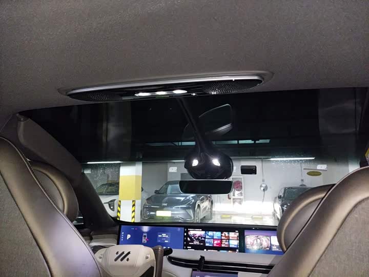 IM motors LS7 2023 2023款 100kWh Lux四驱版