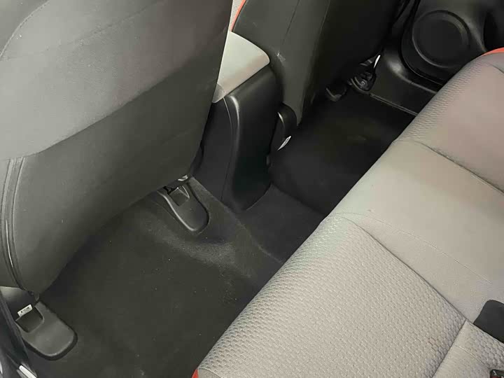 Honda Life 2021 2021款 1.5L CVT SPO-SS灵动版