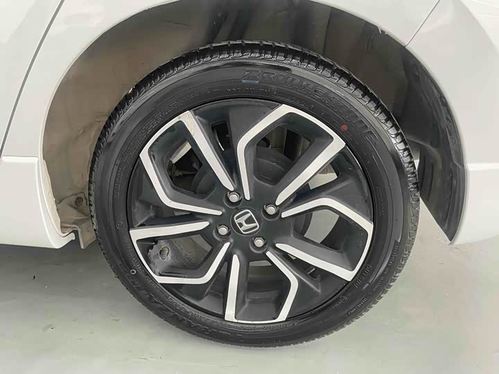 Honda Life 2021 2021款 1.5L CVT SPO-SS灵动版