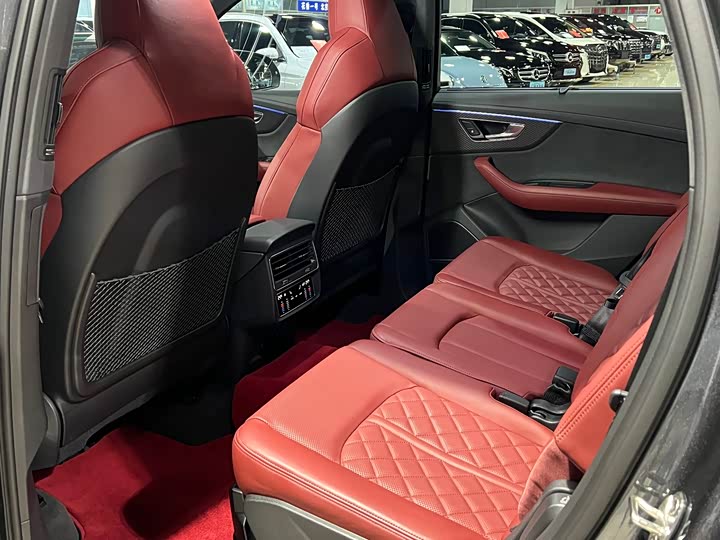 Audi SQ7 2024 2024款 4.0 TFSI